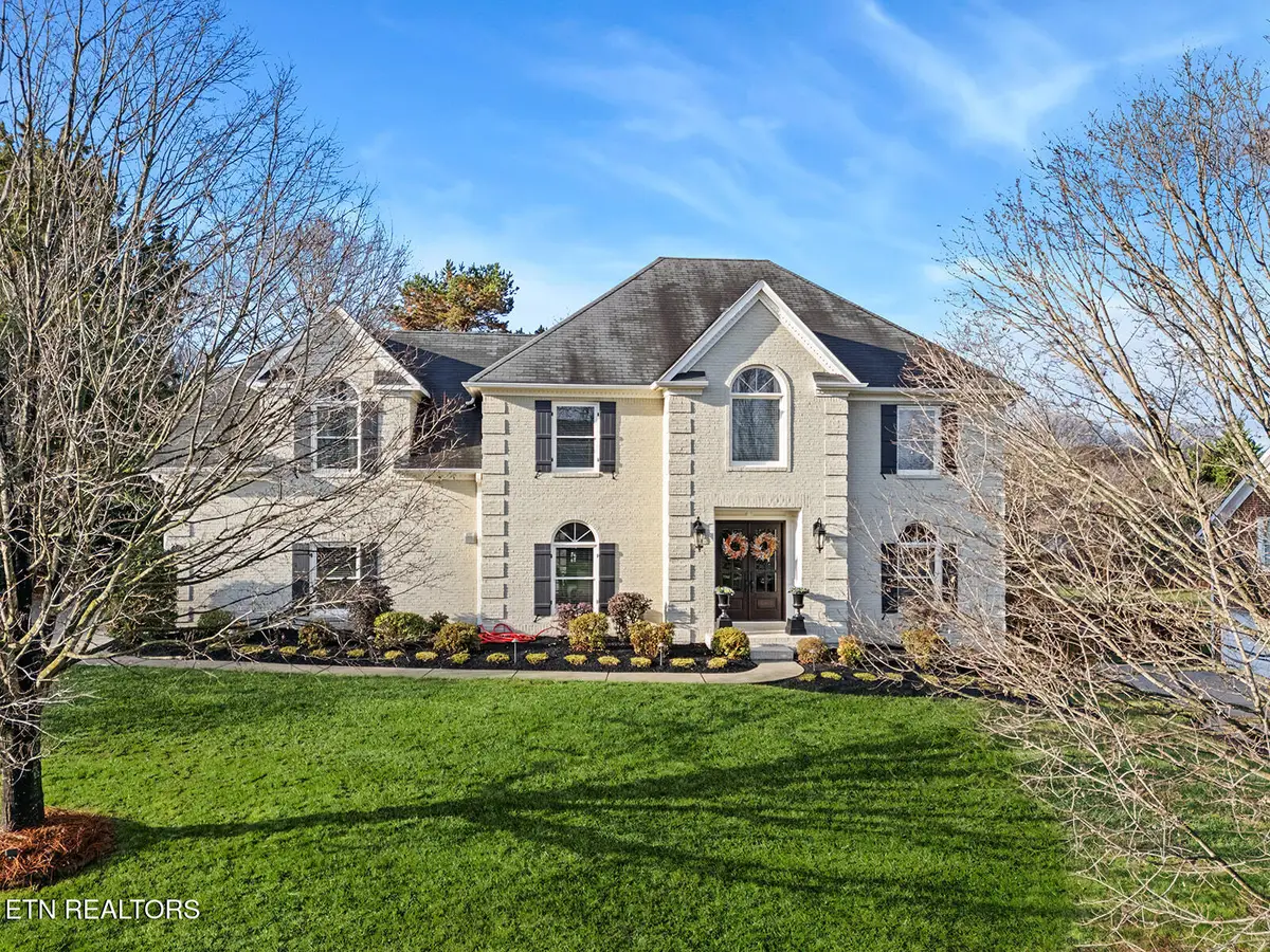 329 Farragut Crossing Drive, Knoxville, TN 37934 - Image #1