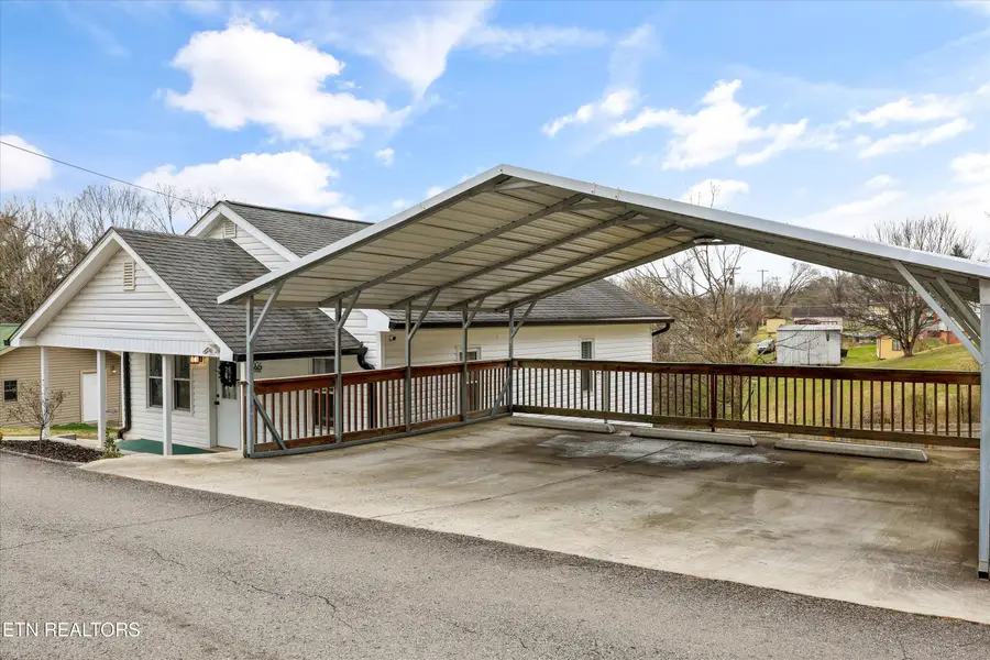 504 Park Ave, Clinton, TN 37716 - Image #3