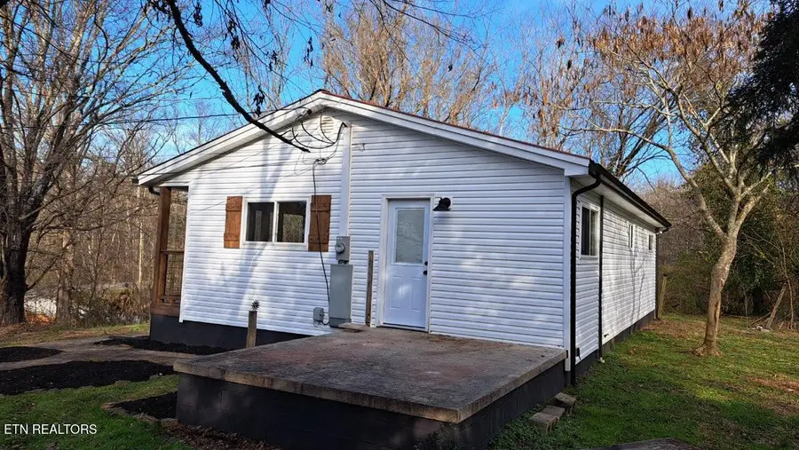 1110 E Hendron Chapel Rd, Knoxville, TN 37920 - Image #3