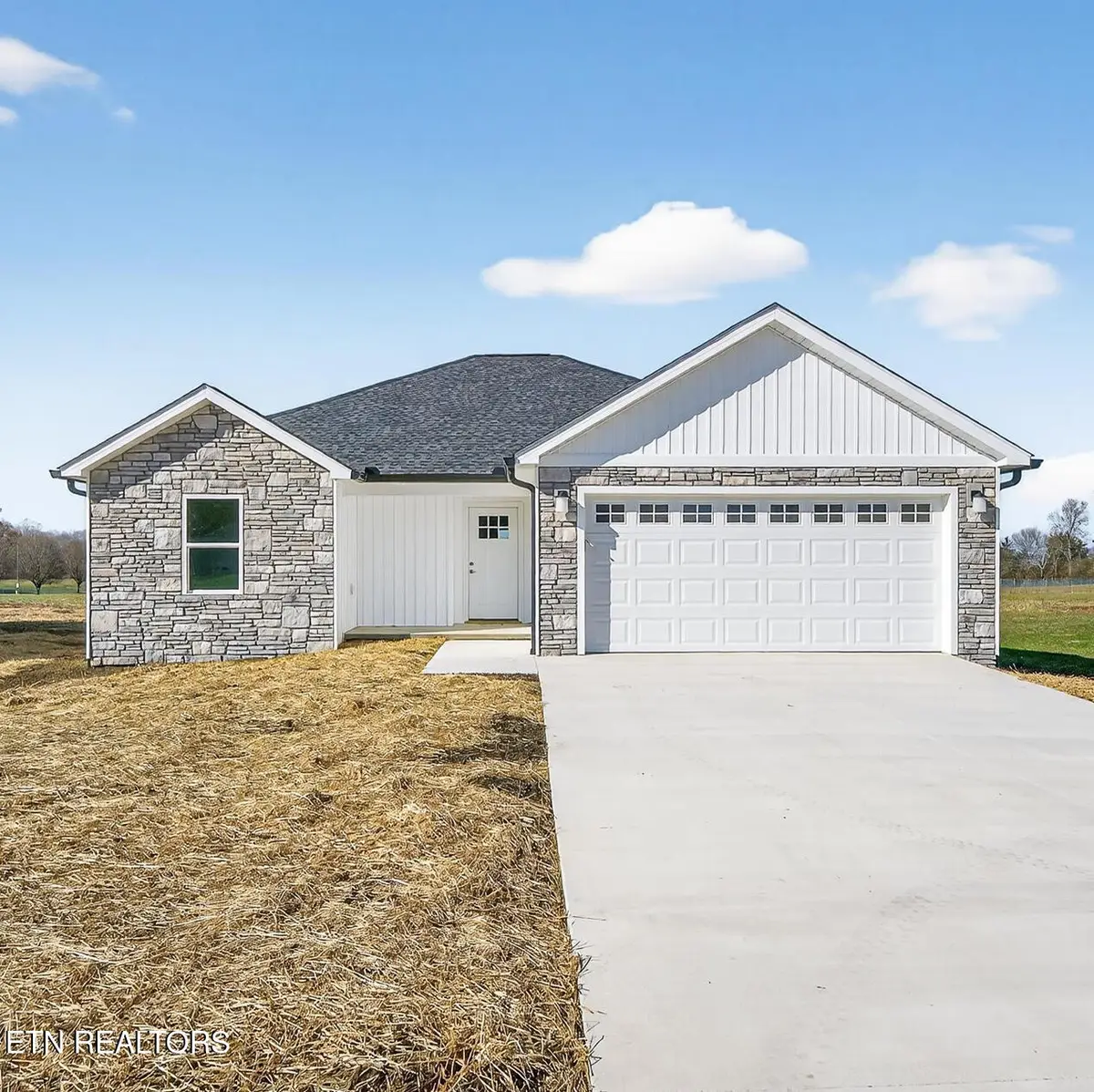 1311 Cook Rd, Crossville, TN 38555 - Image #1