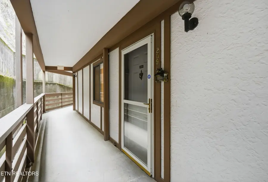 616 Turkey Nest Rd #209, Gatlinburg, TN 37738 - Image #2
