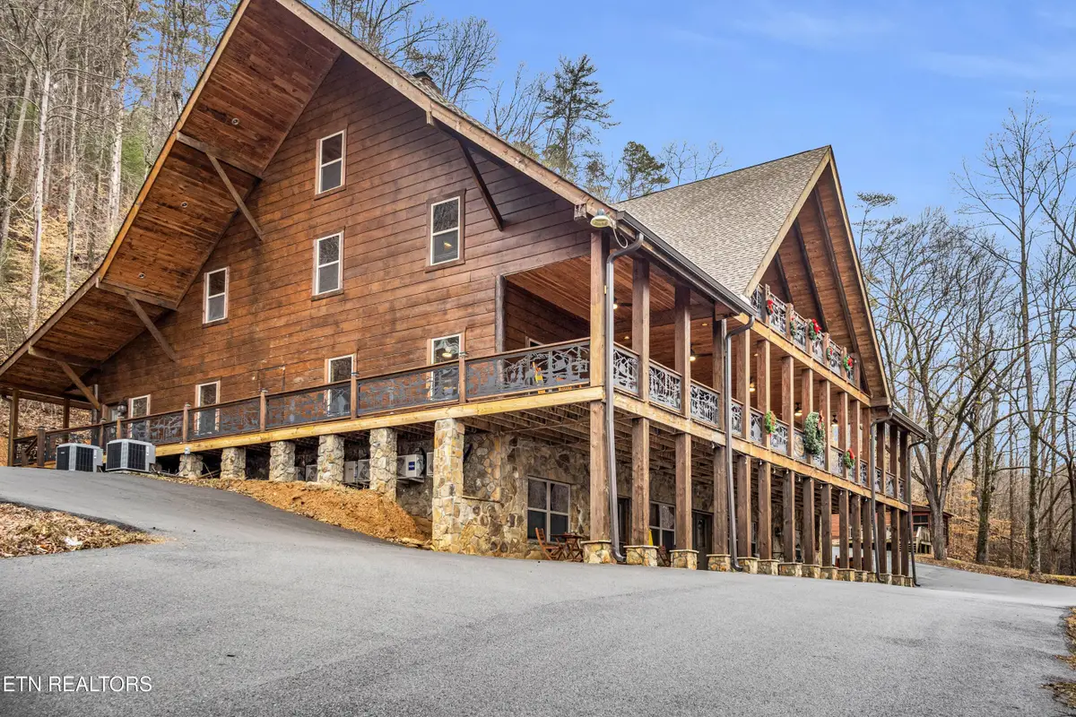 173 Rafter Rd, Tellico Plains, TN 37385 - #1