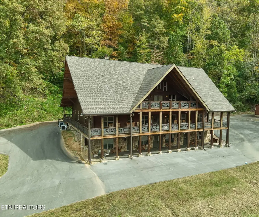 173 Rafter Rd, Tellico Plains, TN 37385 - #2