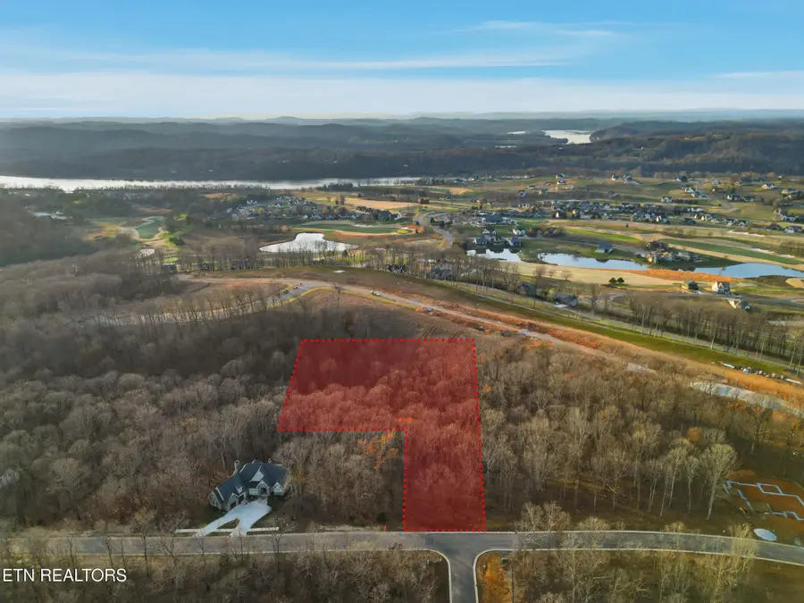 2399 Old Dogwood Tr, Loudon, TN 37774 - Image #3