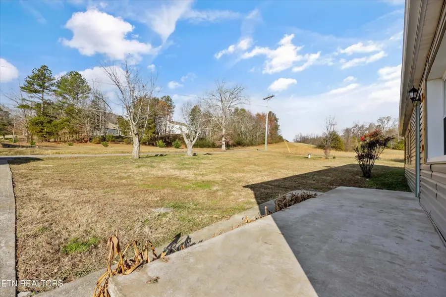 12368 Dry Valley Rd, Loudon, TN 37774 - Image #3