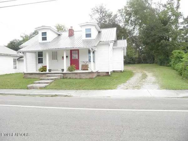 828 Mulberry St, Loudon, TN 37774