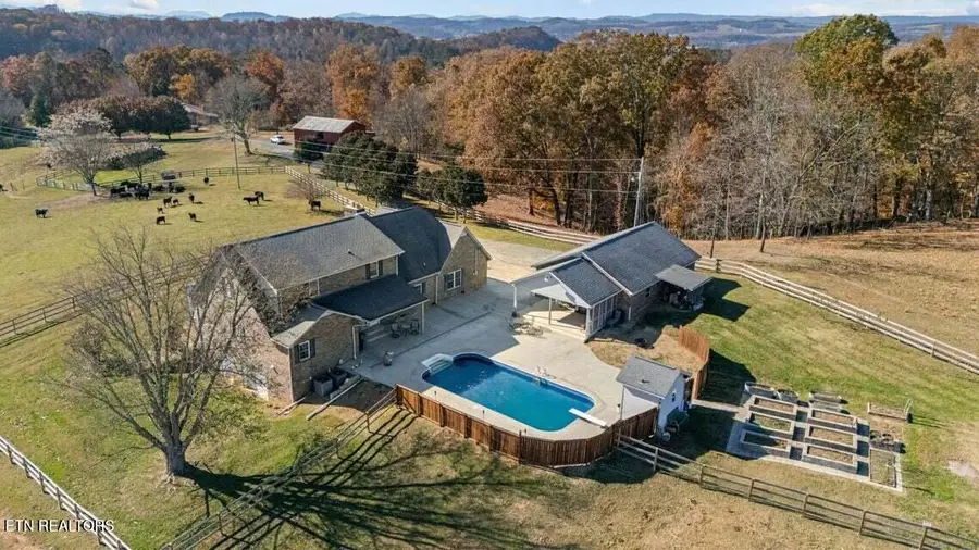6130 James Cline Rd, Talbott, TN 37877 - Image #3