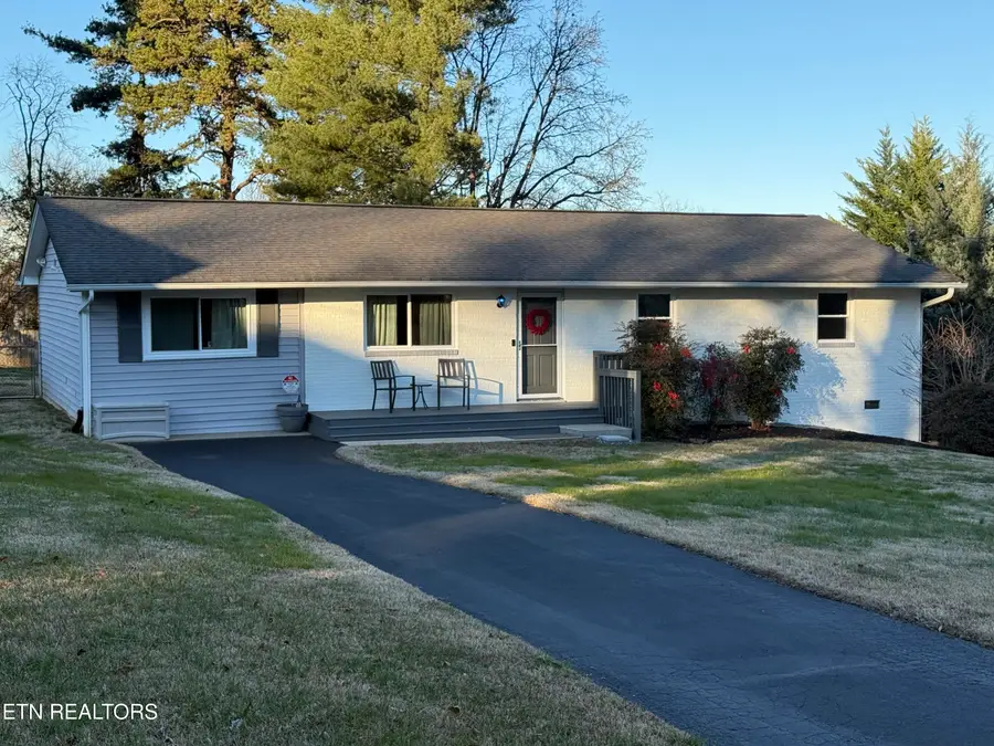 11801 Byron Lane, Knoxville, TN 37934 - Image #2