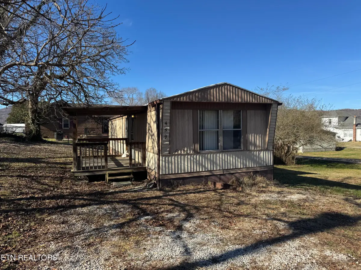 459 Siler St, Jellico, TN 37762 - Image #1