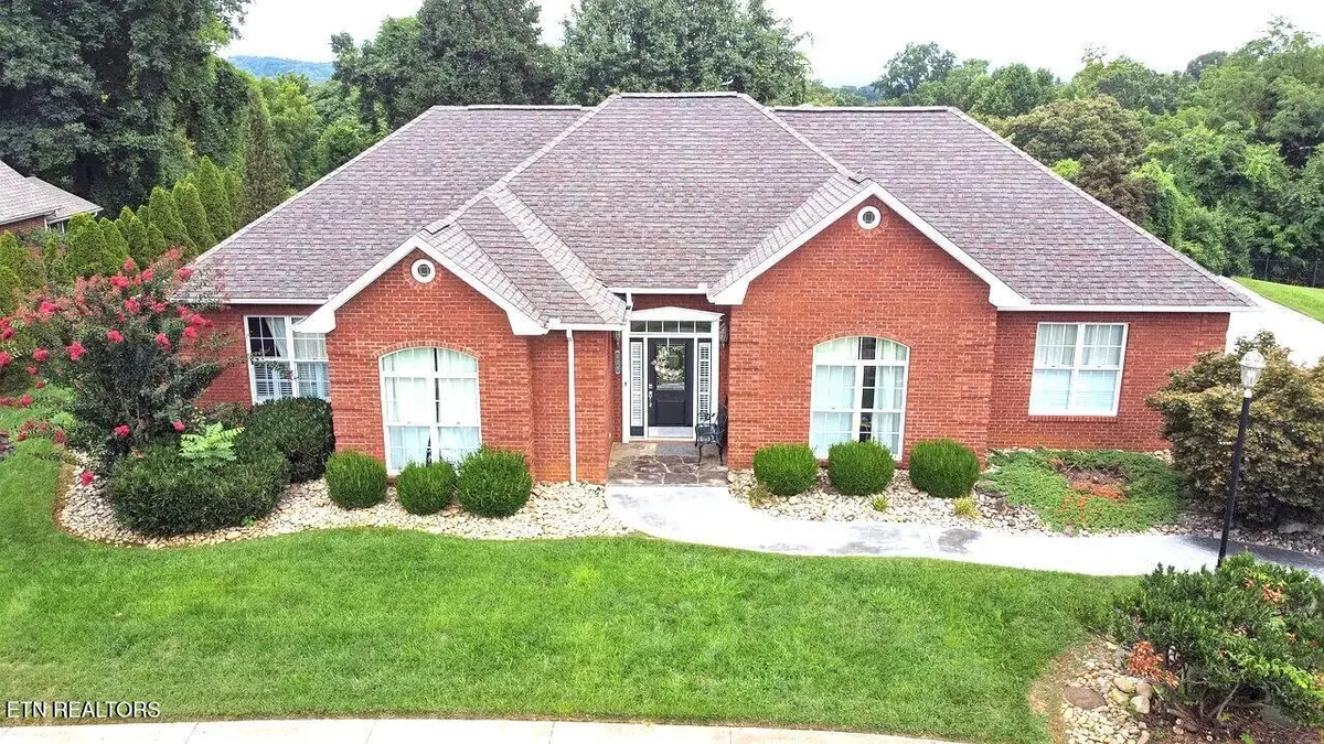 429 Lochmere Drive, Morristown, TN 37814 - Image #1