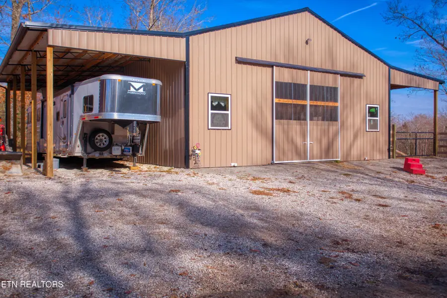 250 Briar Point Rd, Jamestown, TN 38556 - Image #2