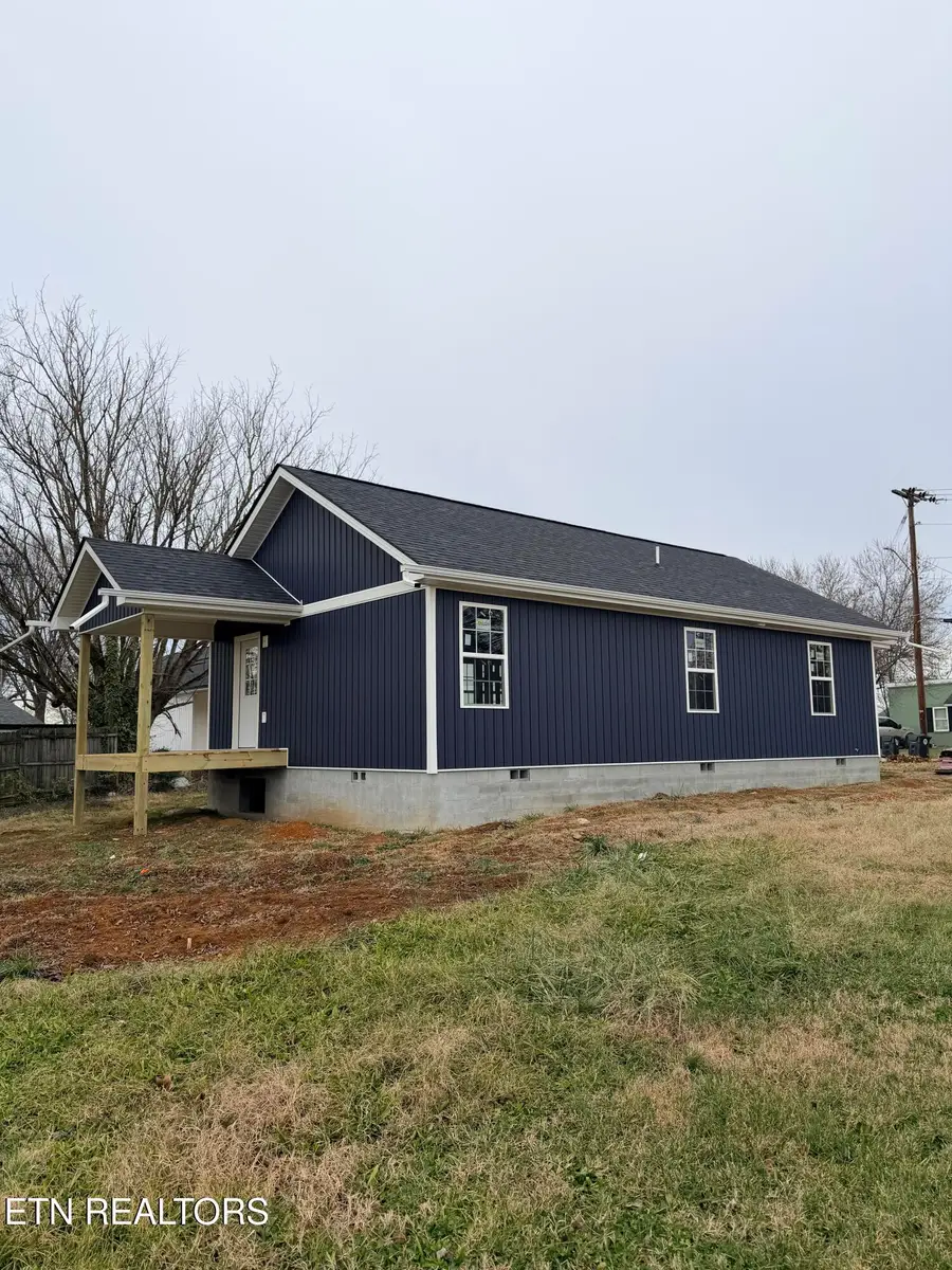 742 Seymour St, Morristown, TN 37813 - Image #3