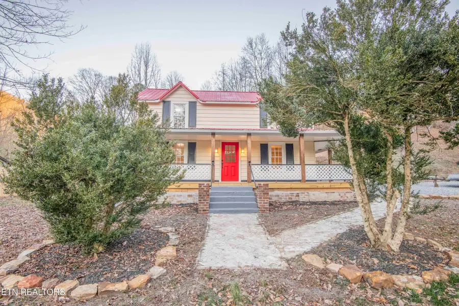 299 Big Mountain Hollow Rd, Oliver Springs, TN 37840 - Image #2