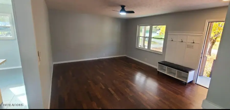 2928 Mynatt Rd, Knoxville, TN 37918 - Image #2