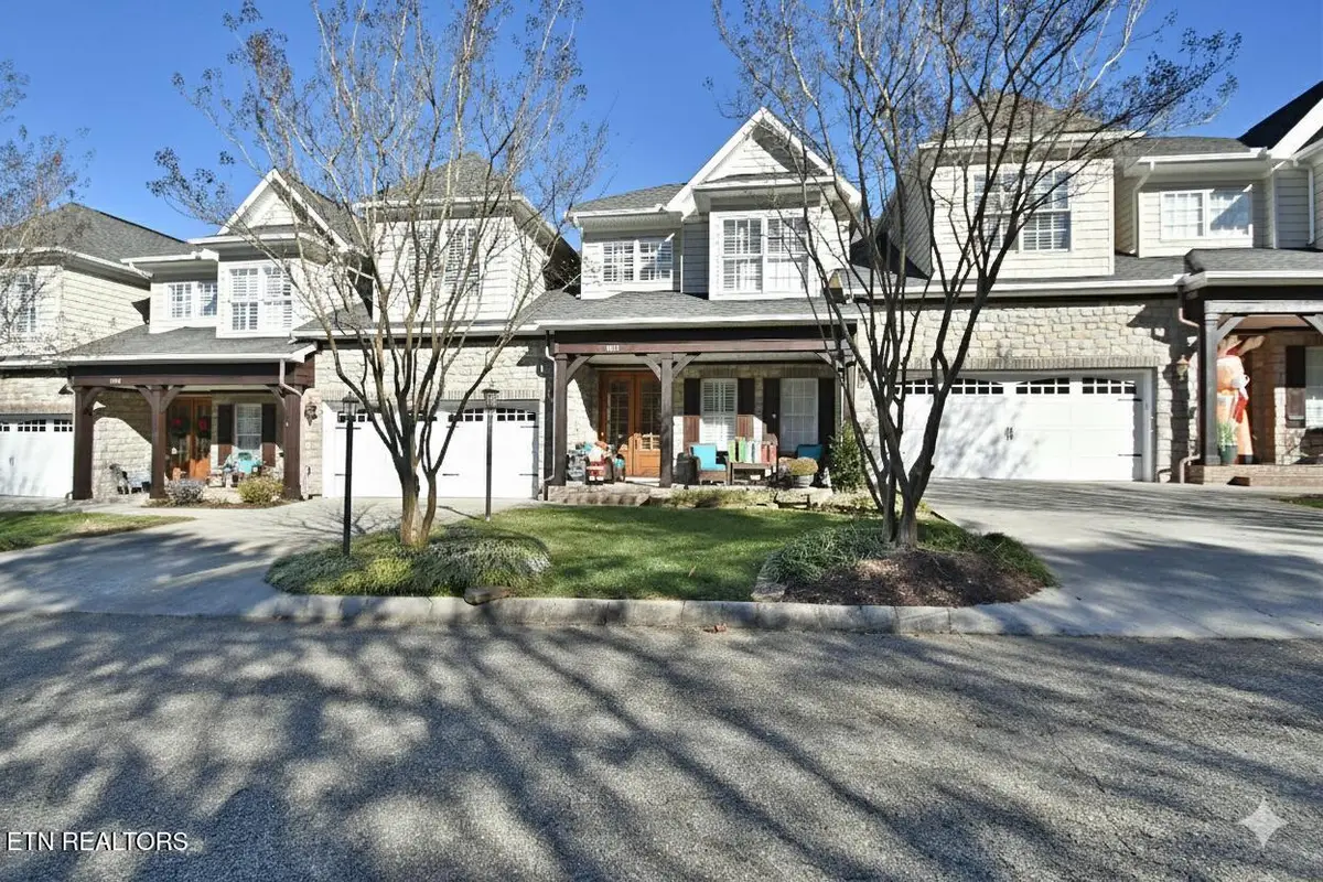 10111 Autumn Valley Lane, Knoxville, TN 37922 - Image #1