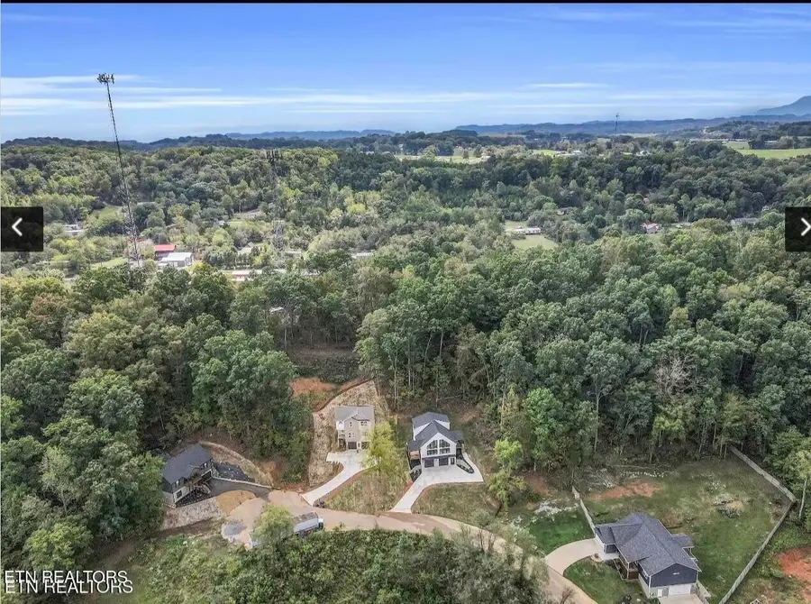 250 Clear Creek Rd, Kodak, TN 37764 - Image #3