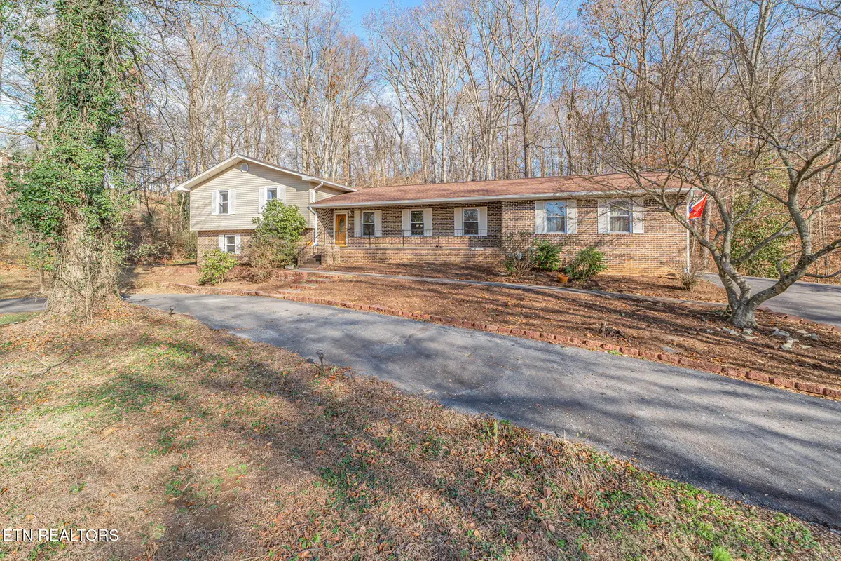 744 Butler Drive, Loudon, TN 37774 - Image #1