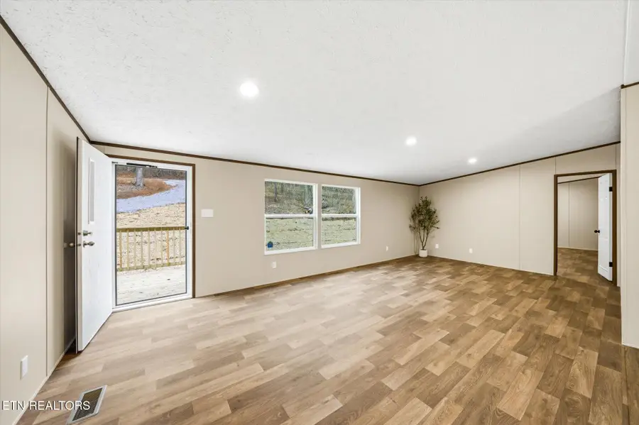 252 Ledgerwood Lane, Kingston, TN 37763 - Image #3