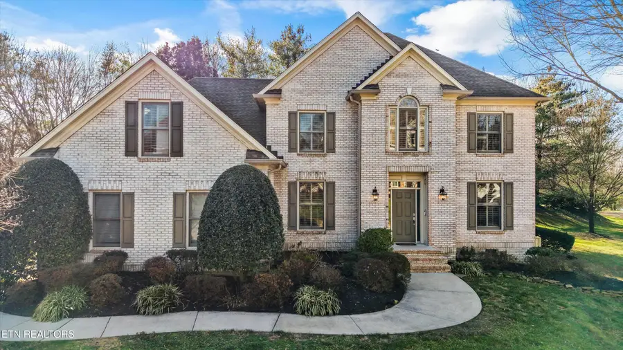 8950 Isherwood Lane, Knoxville, TN 37922 - Image #2