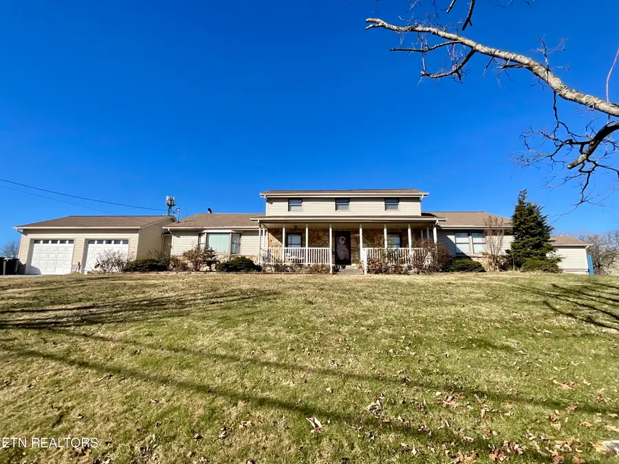 627 E Copeland Drive, Powell, TN 37849 - Image #3