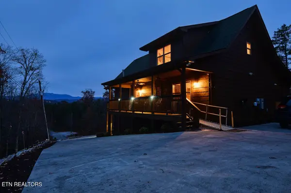 1607 Ridgecrest Drive, Sevierville, TN 37876