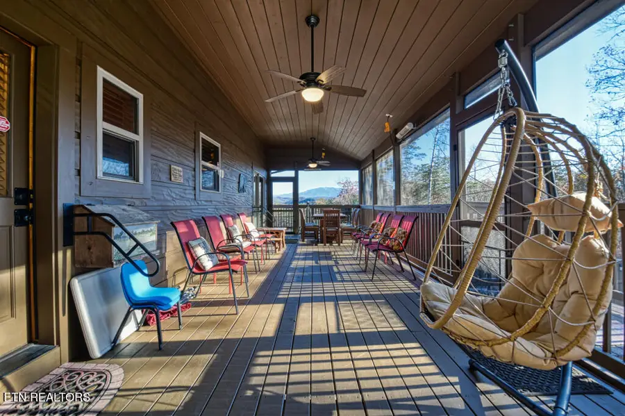 1607 Ridgecrest Drive, Sevierville, TN 37876 - Image #2