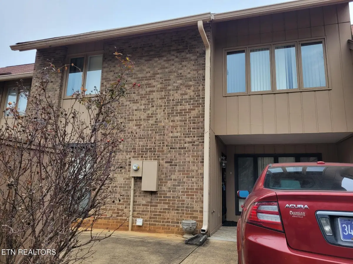 9529 Hidden Oak Way, Knoxville, TN 37922 - Image #1