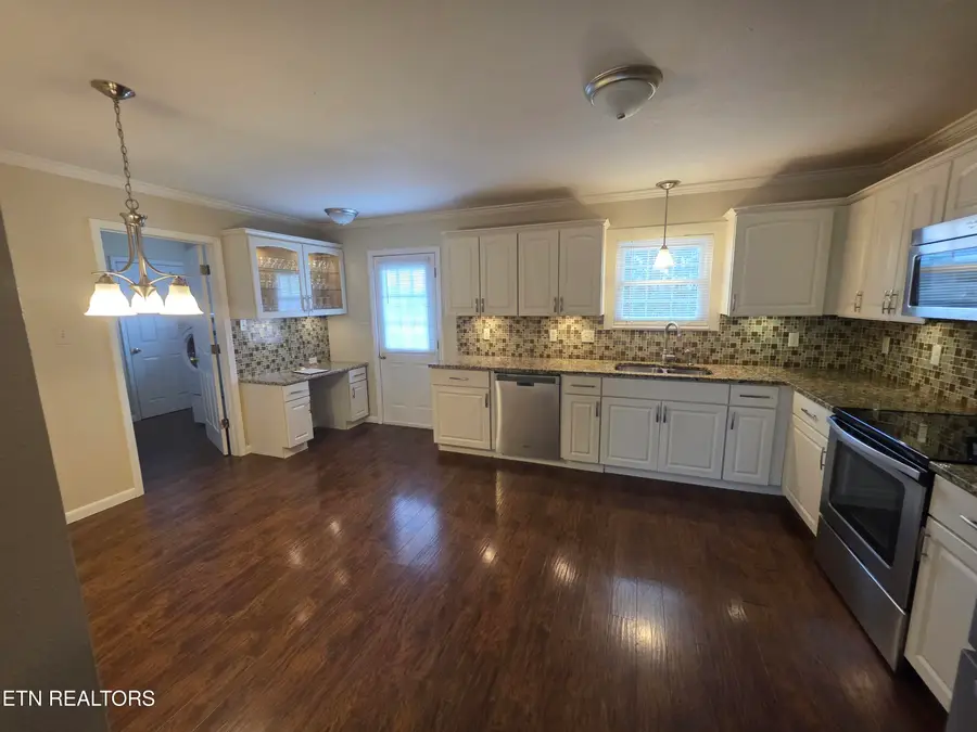 1750 Meadow Ridge Circle, Sevierville, TN 37862 - Image #2
