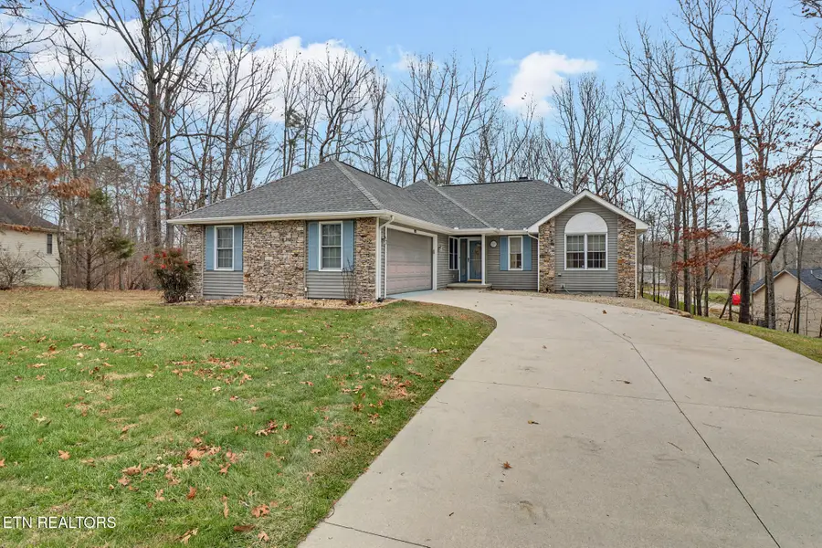 121 St George Drive, Crossville, TN 38558 - Image #2