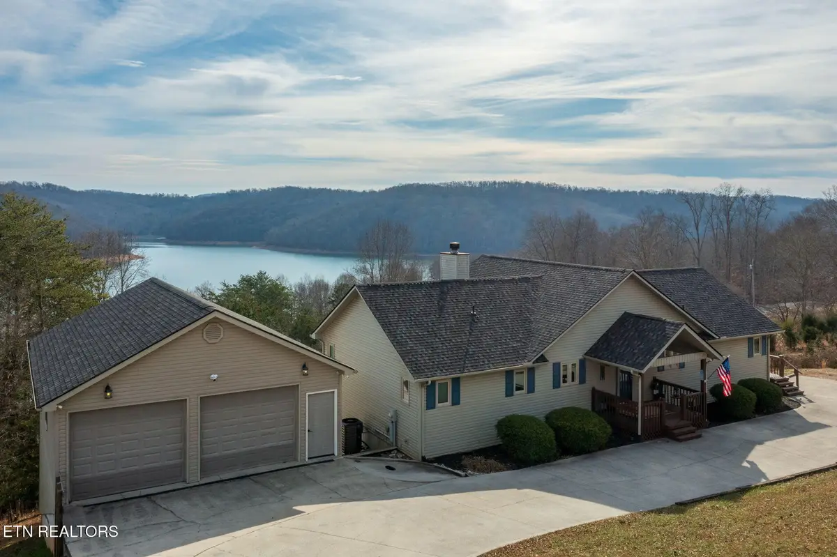 110 Little Deer Path Lane, La Follette, TN 37766 - Image #1