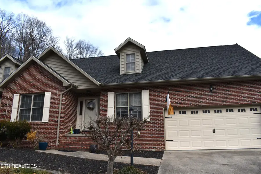 314 Picadilly Court, Middlesboro, KY 40965 - Image #3
