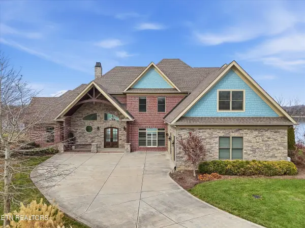 3764 Promontory Point, Louisville, TN 37777