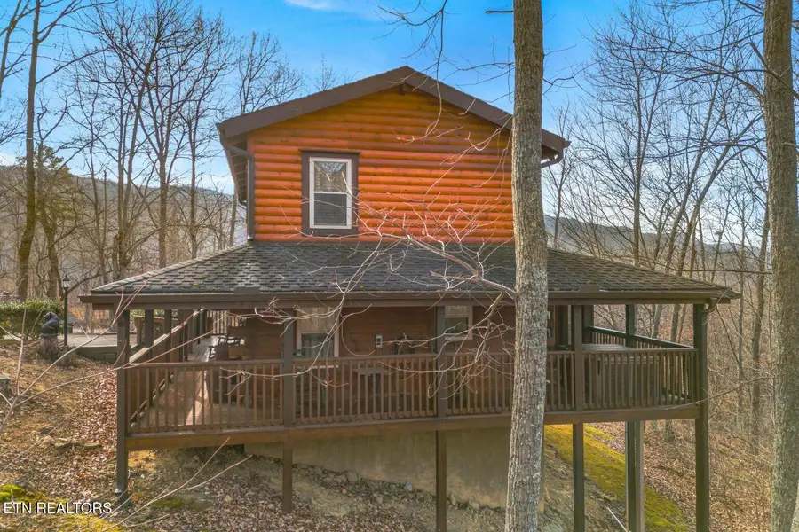 923 Pine Cone Way, Gatlinburg, TN 37738 - Image #3