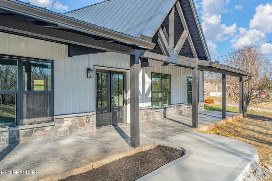 940 Thorngrove Pike, Strawberry Plains, TN 37871 - #2