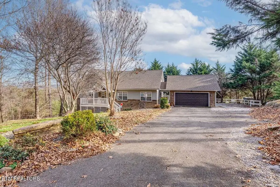 830 Mountain Grove Lane, Seymour, TN 37865 - Image #3