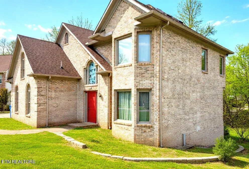 118 W Melbourne Rd, Oak Ridge, TN 37830 - Image #1