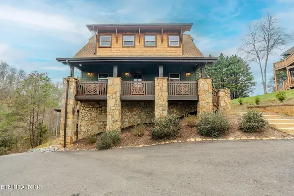 615 Rainbow Rd, Sevierville, TN 37862