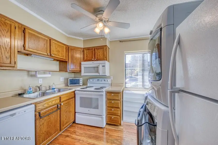 2733 Jersey Avenue #C303, Knoxville, TN 37919 - Image #2