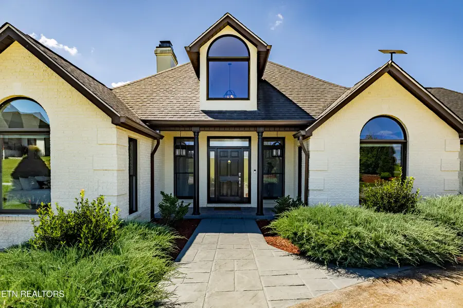 225 Bobwhite Tr, Sevierville, TN 37876 - Image #3