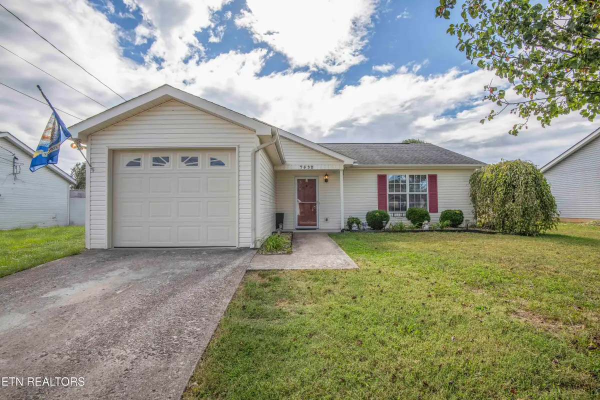 7532 Gary White Rd, Corryton, TN 37721 - Image #1