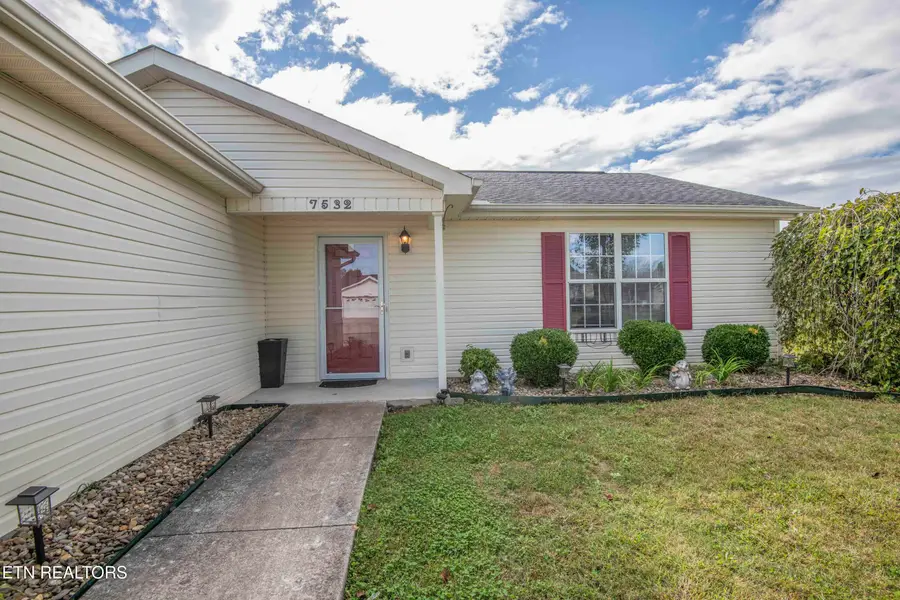 7532 Gary White Rd, Corryton, TN 37721 - Image #2