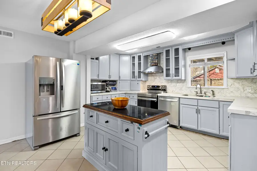 5117 Tenwood Drive, Knoxville, TN 37921 - Image #3