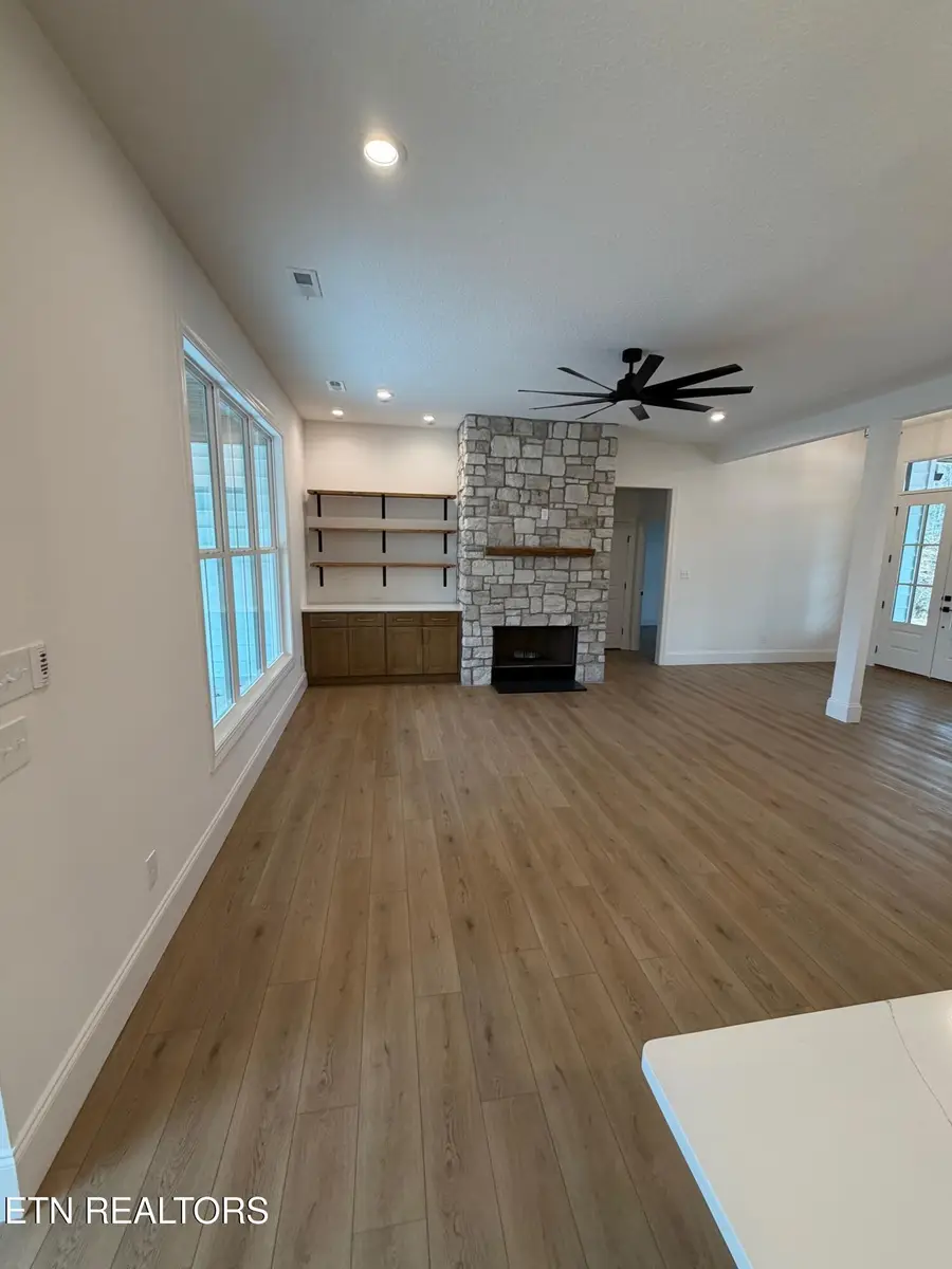 6813 Flint Gap Rd, Knoxville, TN 37914 - Image #3