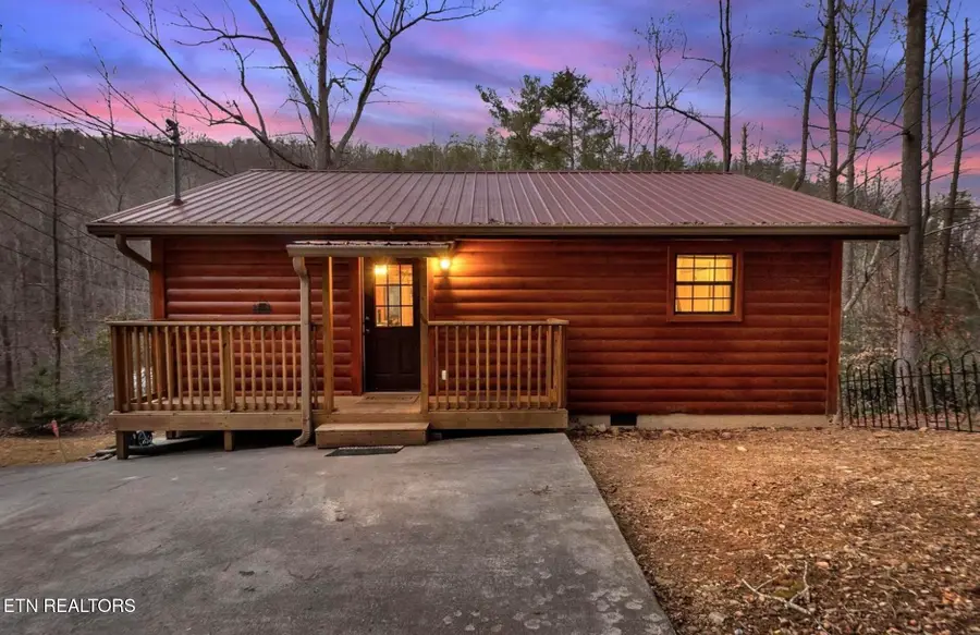 2230 Cove Creek Drive, Sevierville, TN 37862 - Image #2