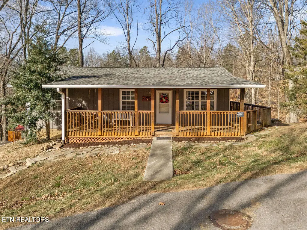 2106 Hickory Manor Rd, Sevierville, TN 37862 - Image #1