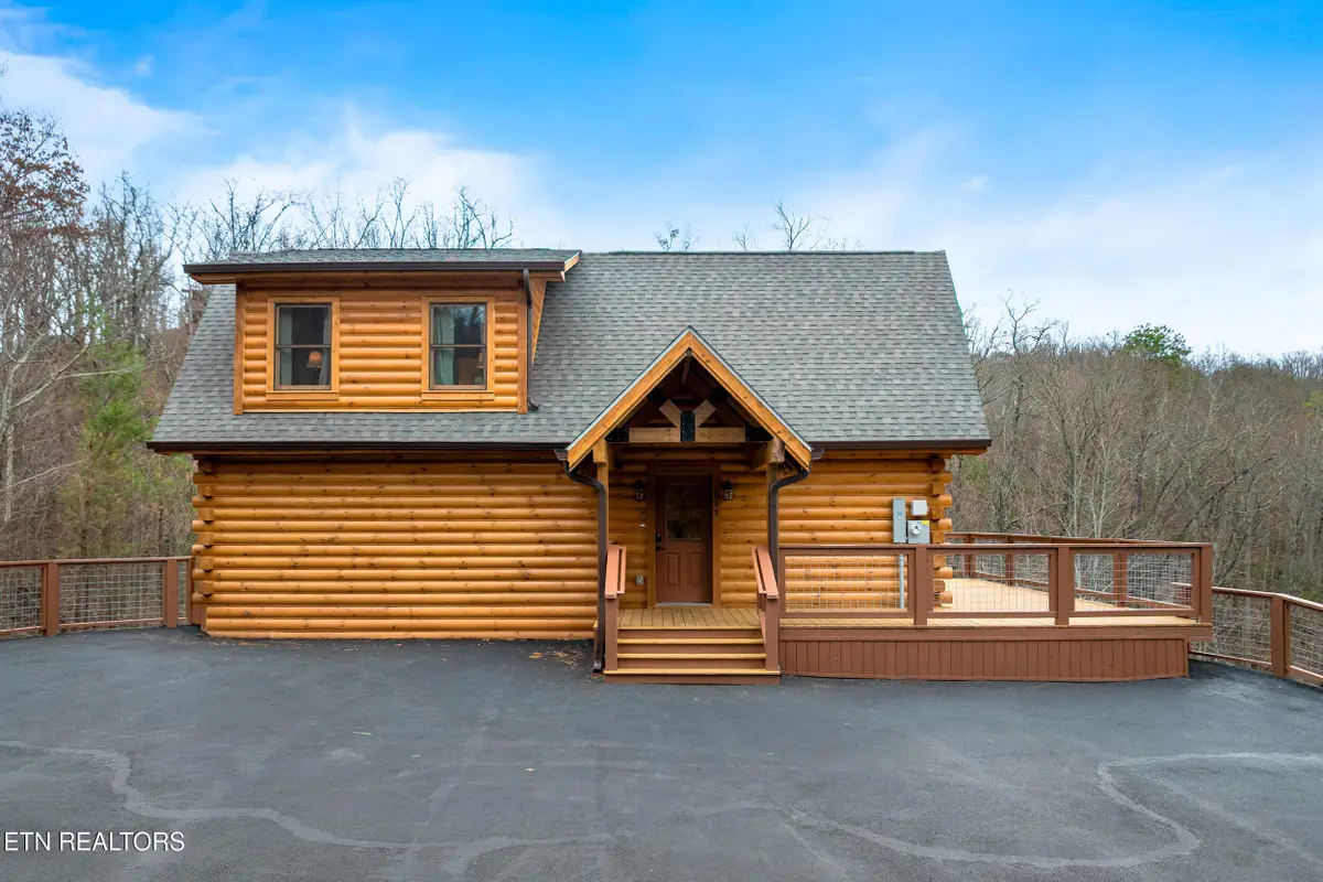 1017 Street Of Dreams, Gatlinburg, TN 37738 - Image #1