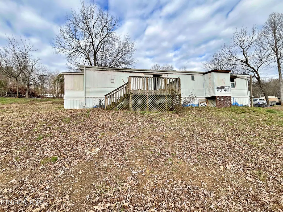 114 Pinecrest Drive, Loudon, TN 37774 - Image #1