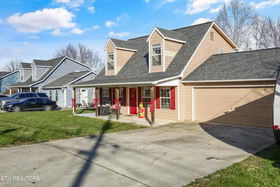 2312 Crestpark Rd, Knoxville, TN 37912 - Image #2