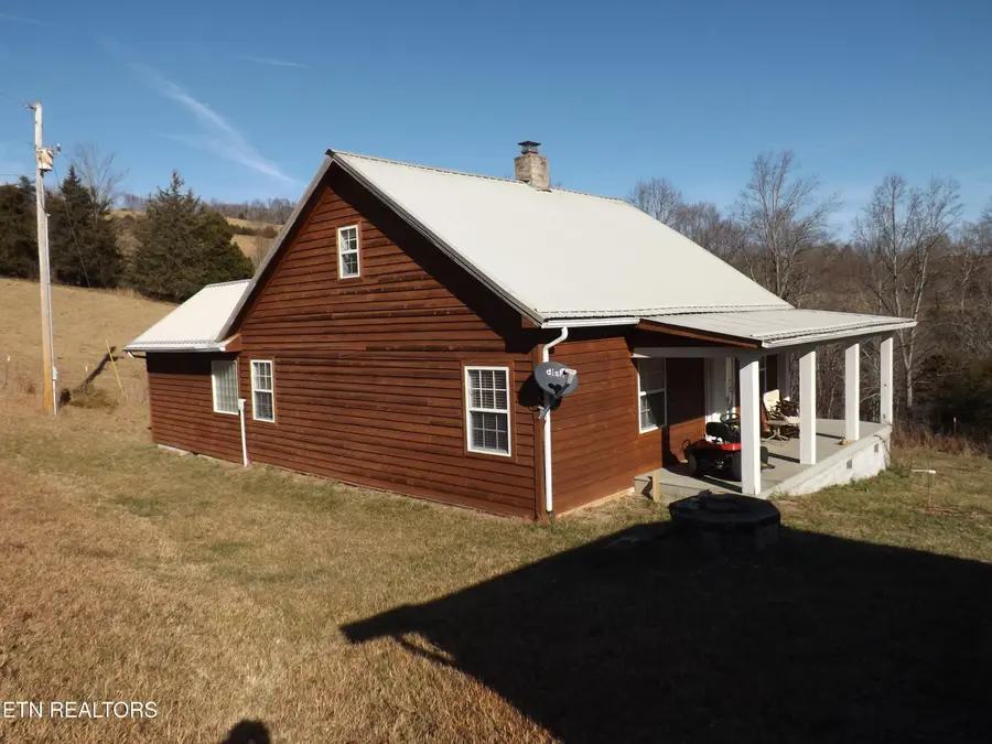 223 Ulysses Daniels Lane, Harrogate, TN 37752 - Image #2