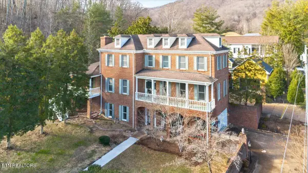 145 Hope Lane, LaFollette, TN 37766